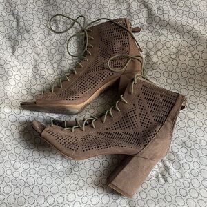 Lace Booties With Cutouts - Peep Toe